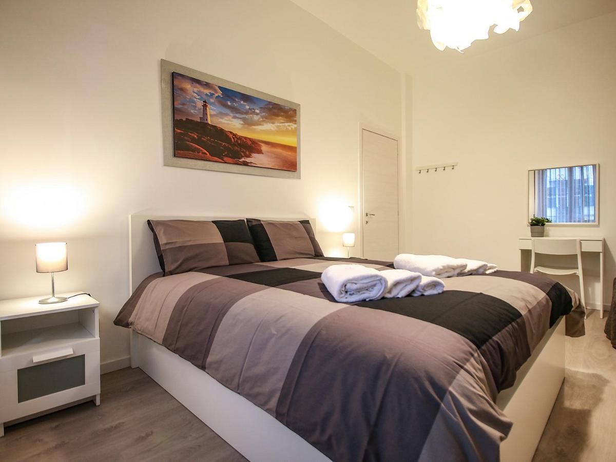 Chilometrozero Luxury Apartment Napoli Bagian luar foto