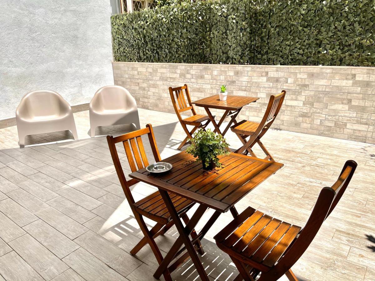 Chilometrozero Luxury Apartment Napoli Bagian luar foto