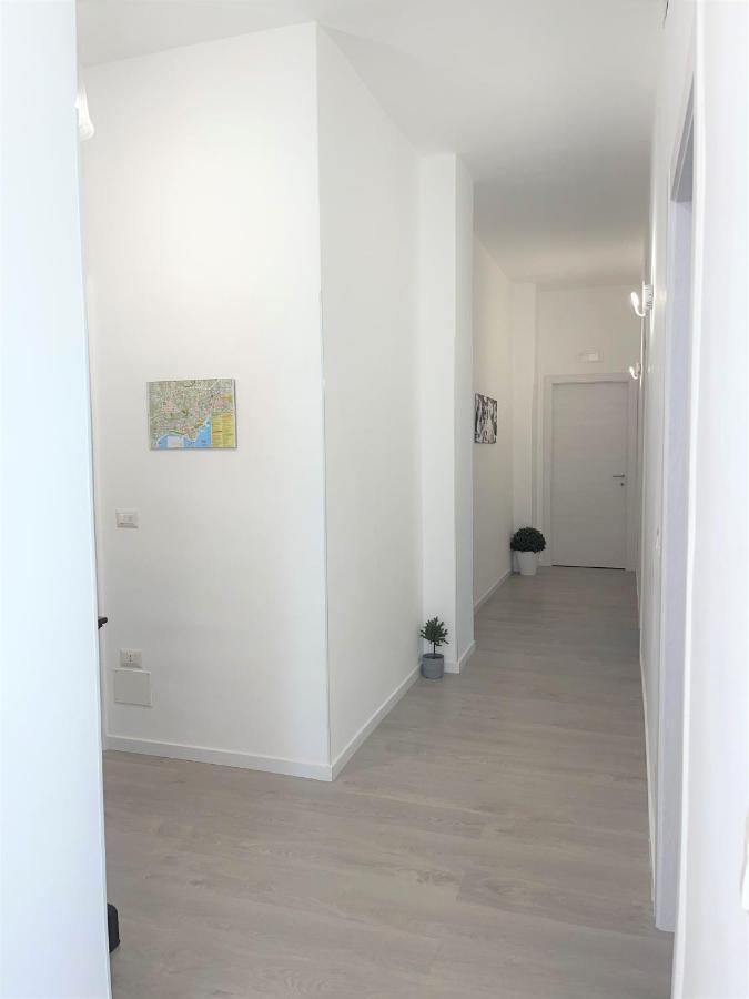 Chilometrozero Luxury Apartment Napoli Bagian luar foto