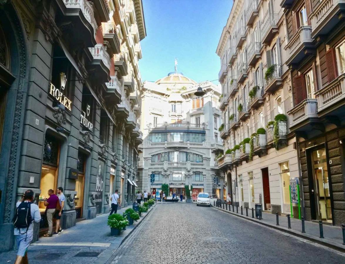 Chilometrozero Luxury Apartment Napoli Bagian luar foto